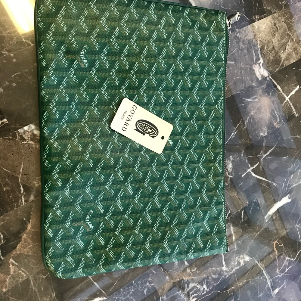Goyard senat pouch